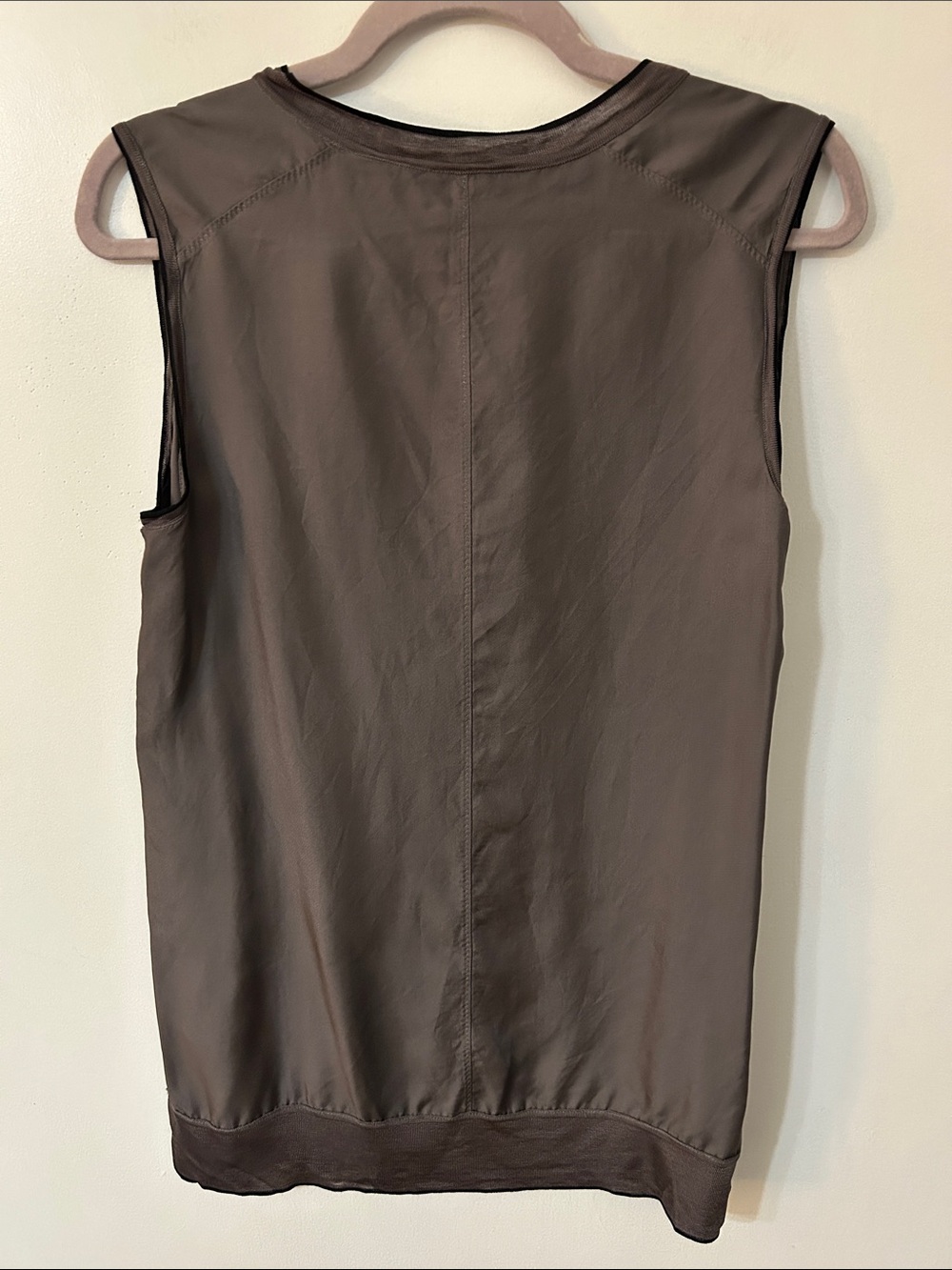 rag & bone Silk Sleeveless V-Neck Tank Taupe Gray Size Small Modern Preppy Shirt - Picture 5 of 10